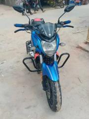 Yamaha FZs